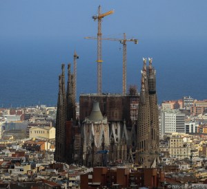 Sagrada Família ble påbegynt i 1883, men er fortsatt ikke ferdig!