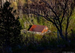 Ei hytte på nordsiden av dalen i Barstadvik.