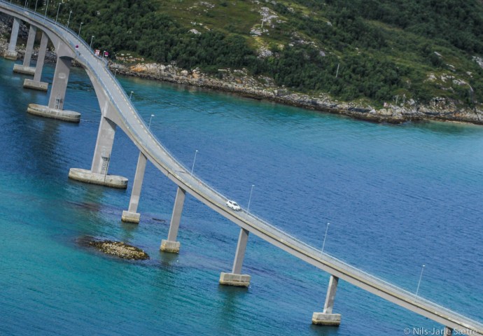 Broen over til Sommerøya.