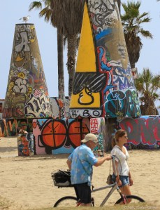 Det er fritt frem for grafitti.